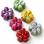 Handcrafted flower-shaped bonbon chocolate box with assorted flavours for Mother’s Day gift